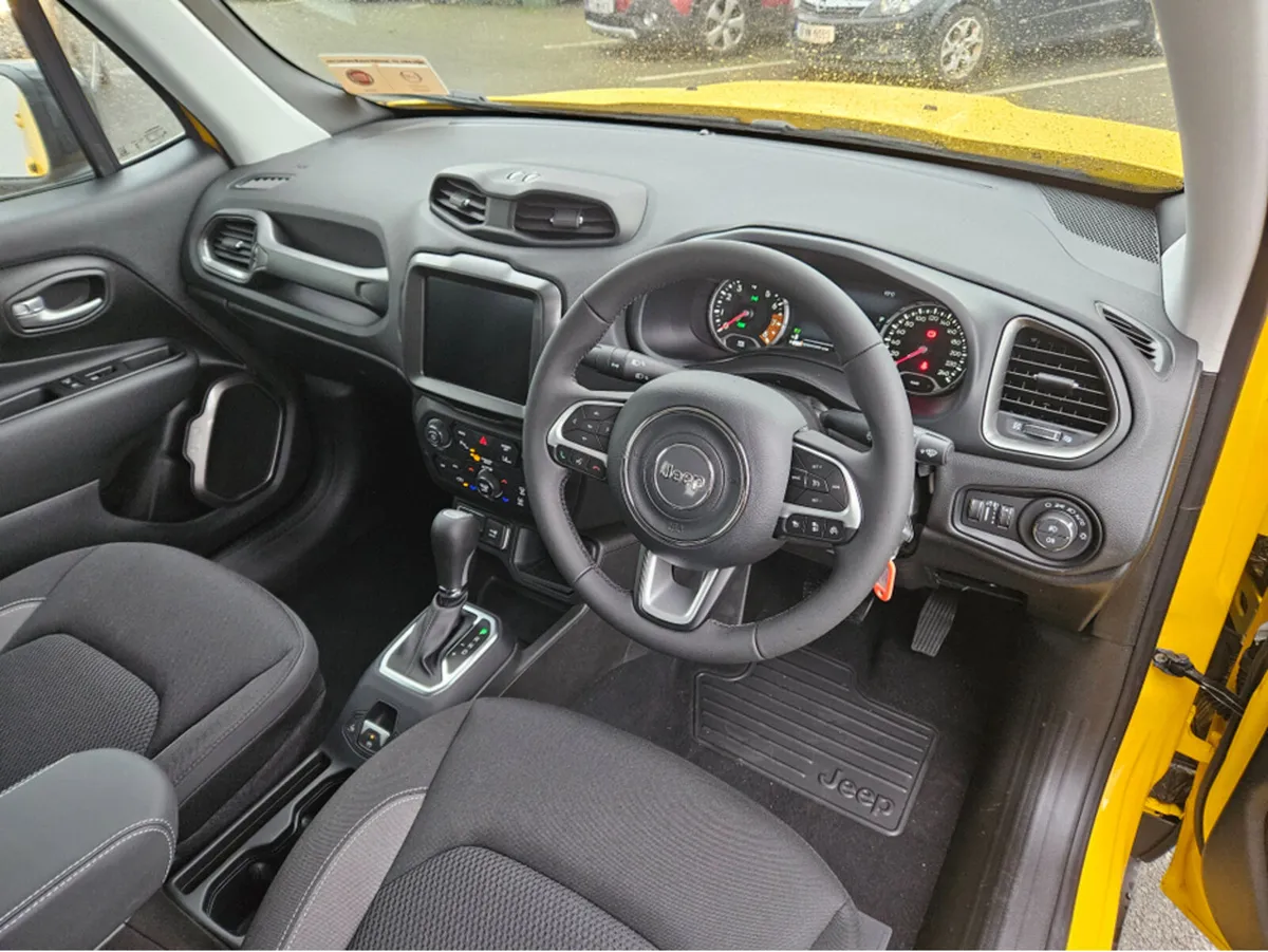 Jeep Renegade Limited | 1.5 MHEV | 130hp - Image 3