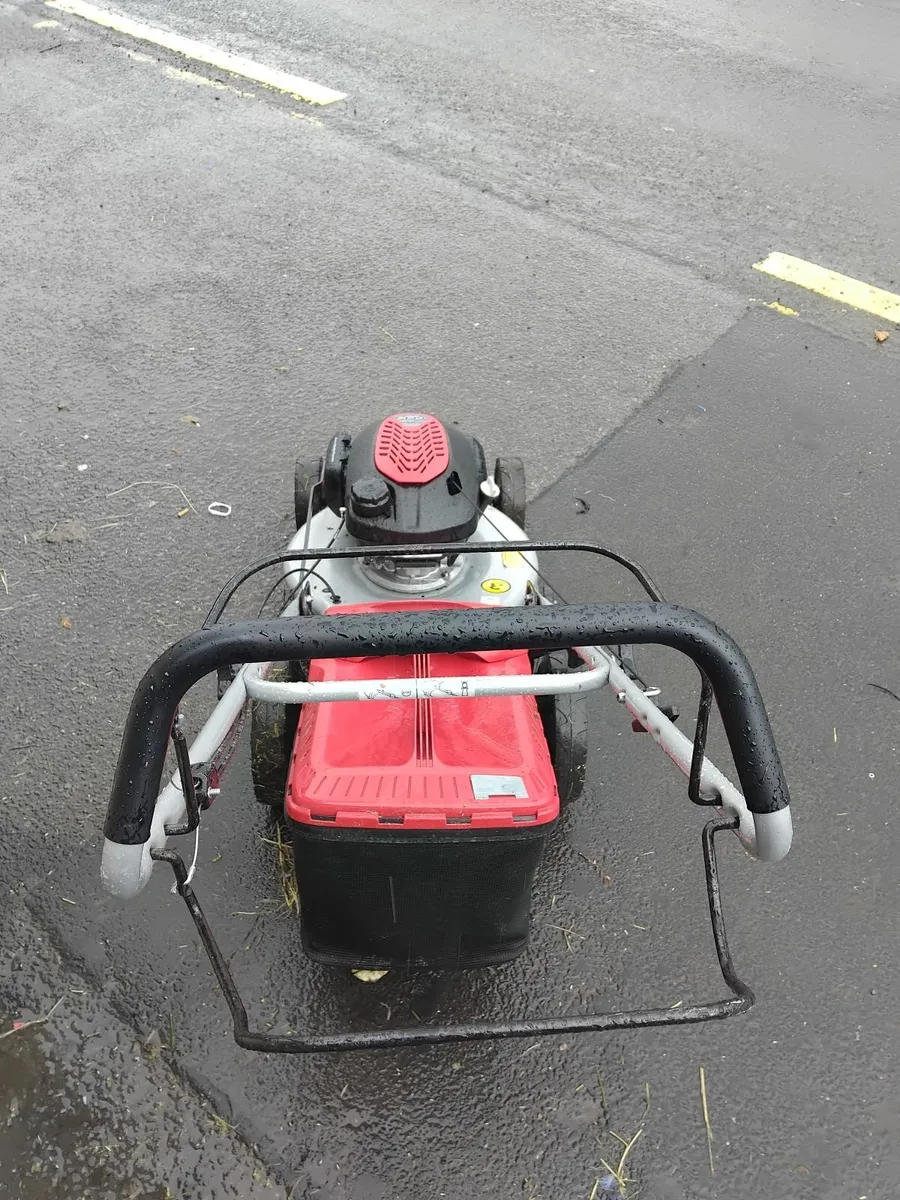 Honda gcvx Mountfield lawnmower priced - Image 4