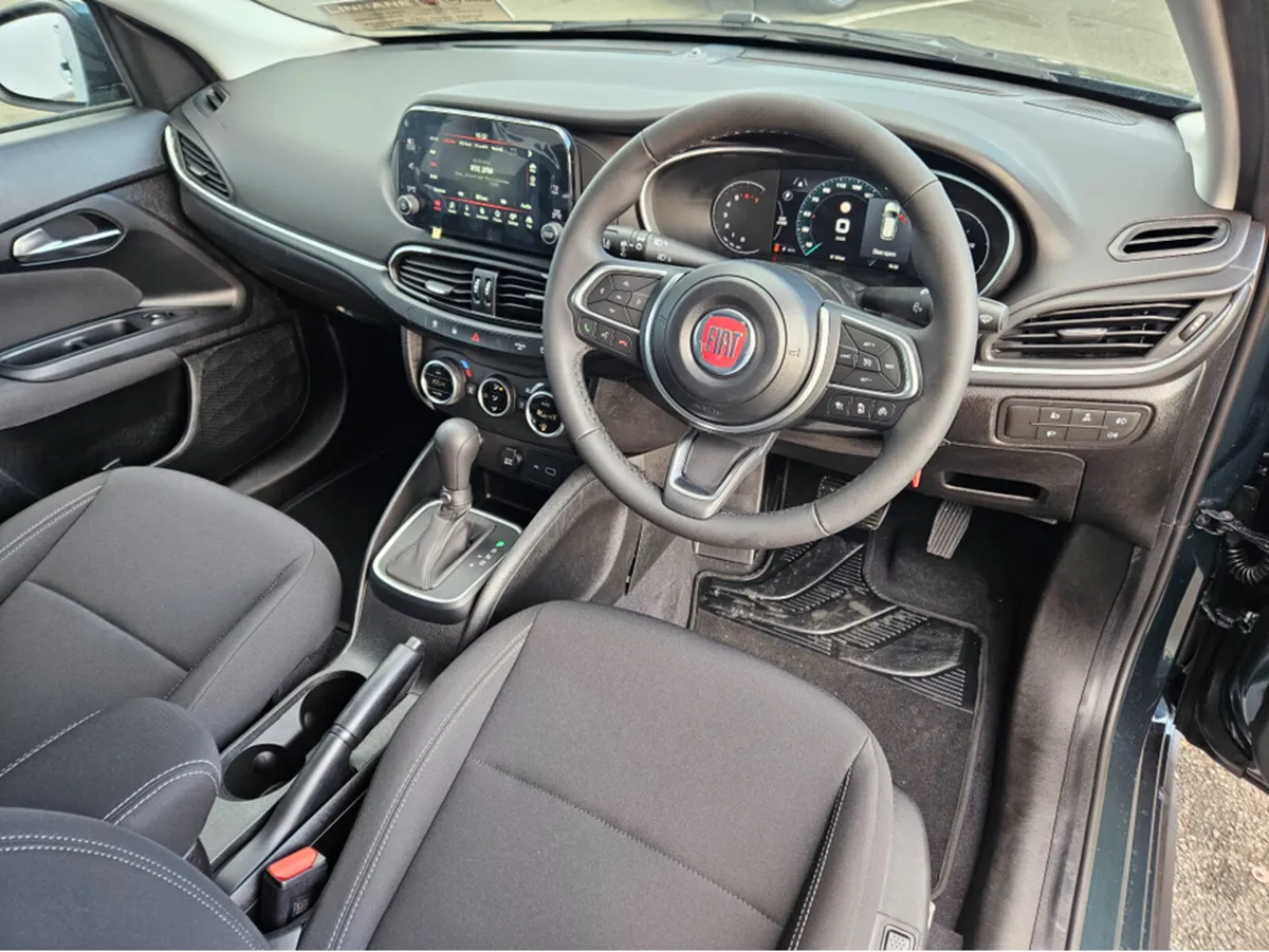 Fiat Tipo Cross  1.5 MHEV  SCRAPPAGE OFFER - Image 3