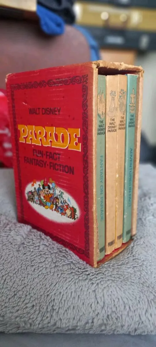 Vintage Walt Disney 4 Book Boxset complete set - Image 1