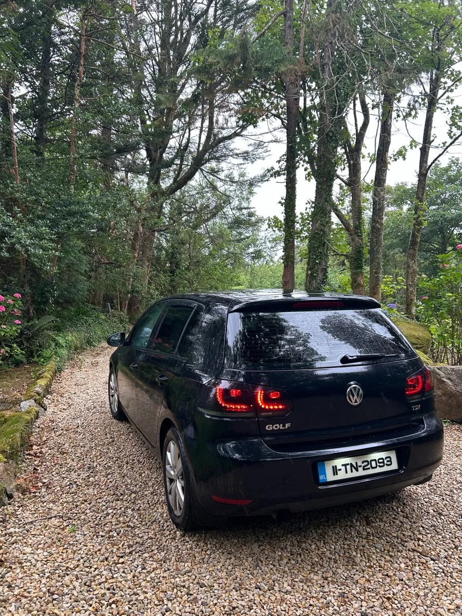 Volkswagen Golf - Image 4