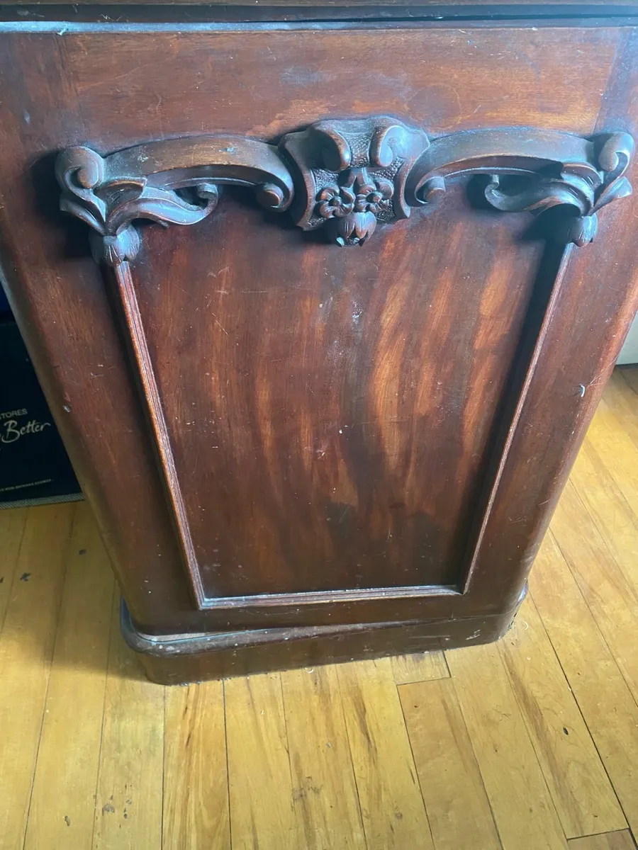 Victorian mahogany sideboard with mirror - Image 2