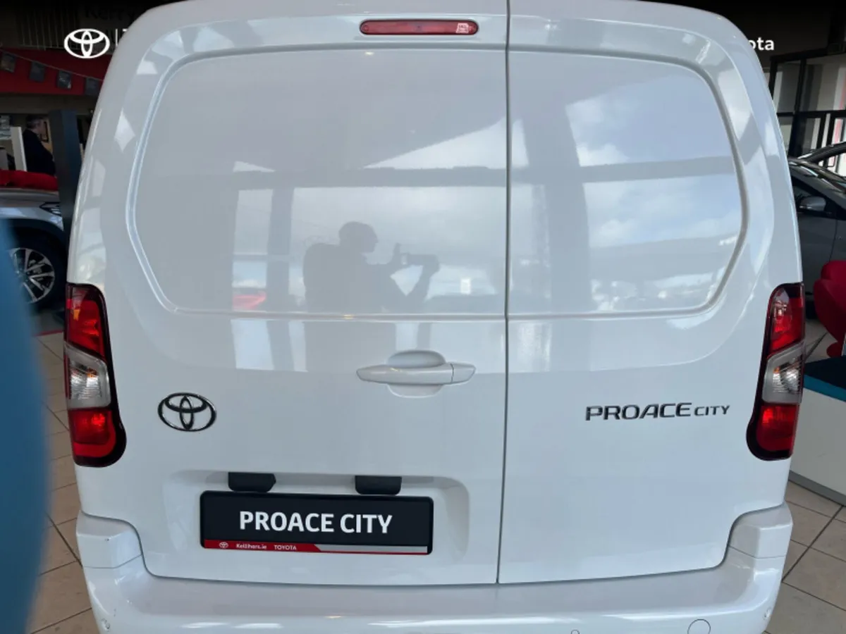 Toyota Proace City SWB GX - Image 4