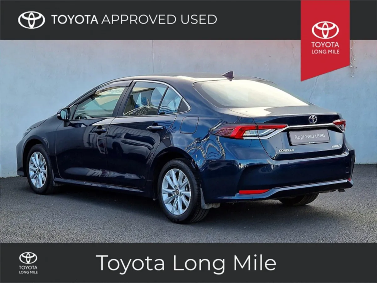 Toyota Corolla 1.8 Hybrid Luna 4DR - Image 2