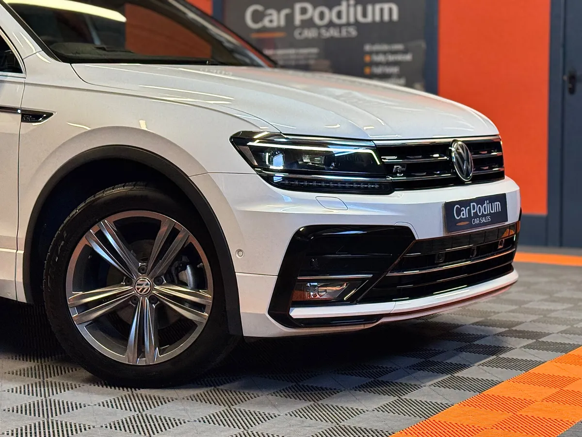 2018 Volkswagen Tiguan R-Line 2.0TDi Auto 4-Motion - Image 4
