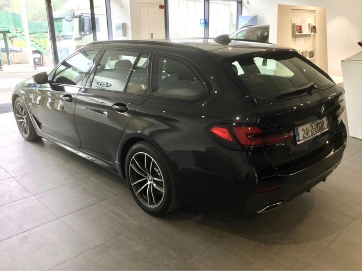 BMW 5 Series 530e M Sport Estate - Image 3