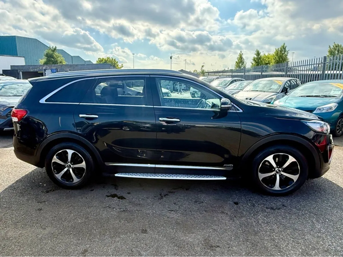 Kia Sorento Platinum 4X4 Automatic 7 Seater Irish - Image 4