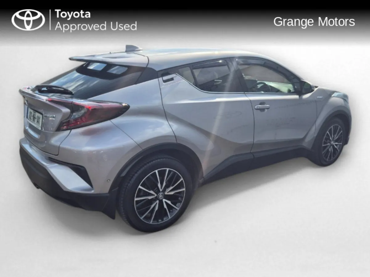 Toyota C-HR 1.8 HYBRID SOL 5DR**IMMACULATE** - Image 3