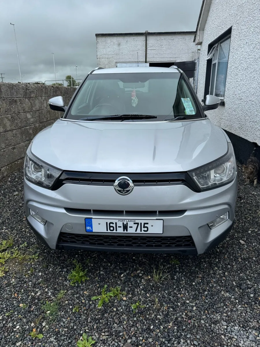 Ssangyong Tivoli 4x2 El Crossover 5 DR - Image 1
