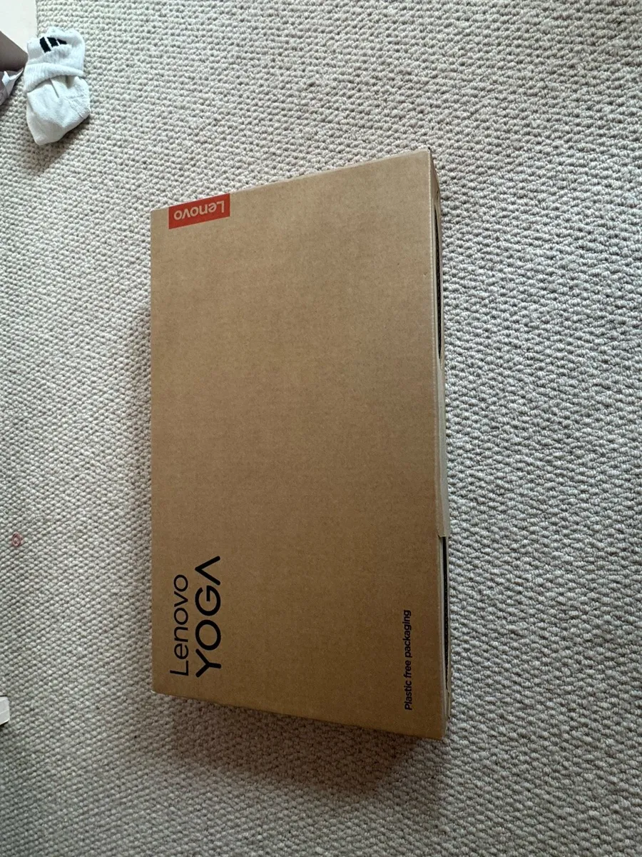 Lenova Yoga Slim 7x - Snapdragon - bought May 2025 - Image 3