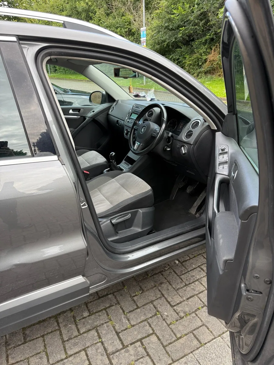 Volkswagen Tiguan 2013, 2.0 TDI, 147000 Km - Image 3