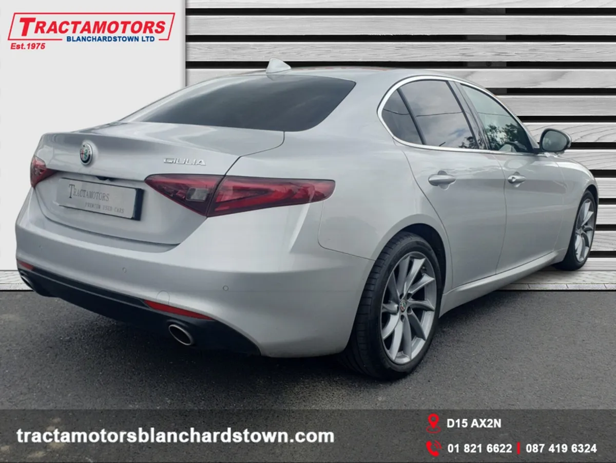Alfa Romeo Giulia 2.2JTD 180HP SUPER LUXURY 4DR AU - Image 3