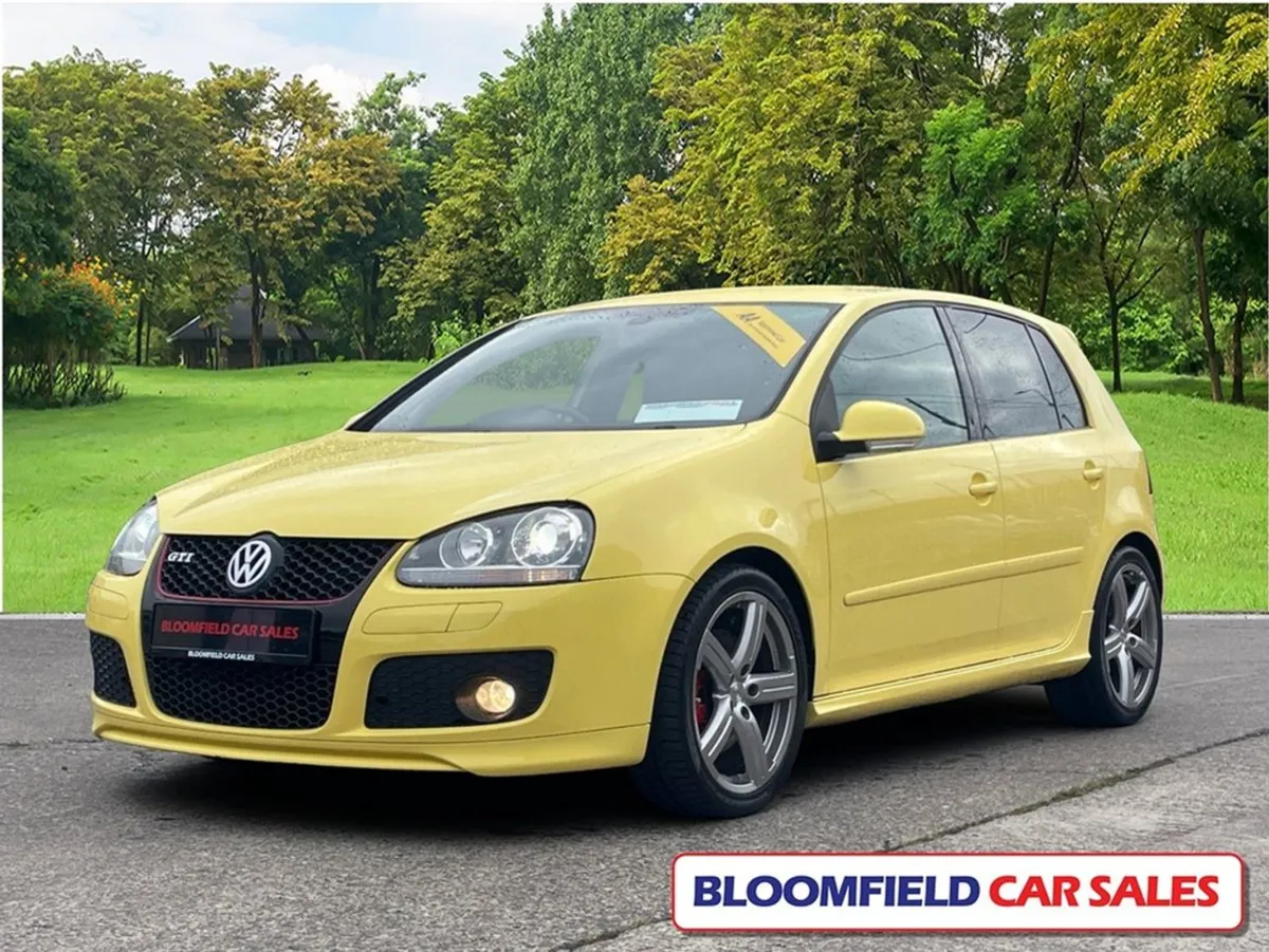Volkswagen Golf Pirelli ED Gti. 2.0 Petrol// Low - Image 3
