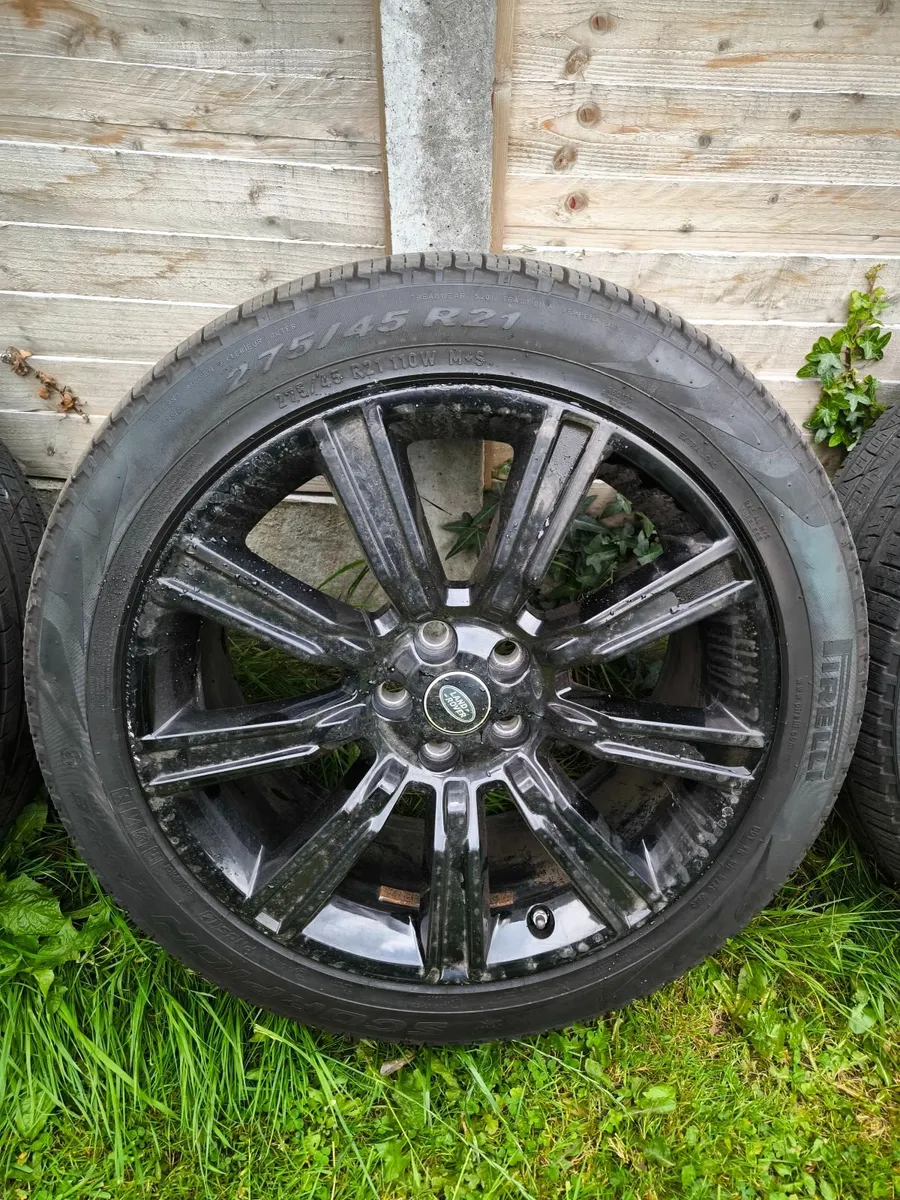 Wheels Range Rover Vogue 275/45/21 Tyres like NEW - Image 4