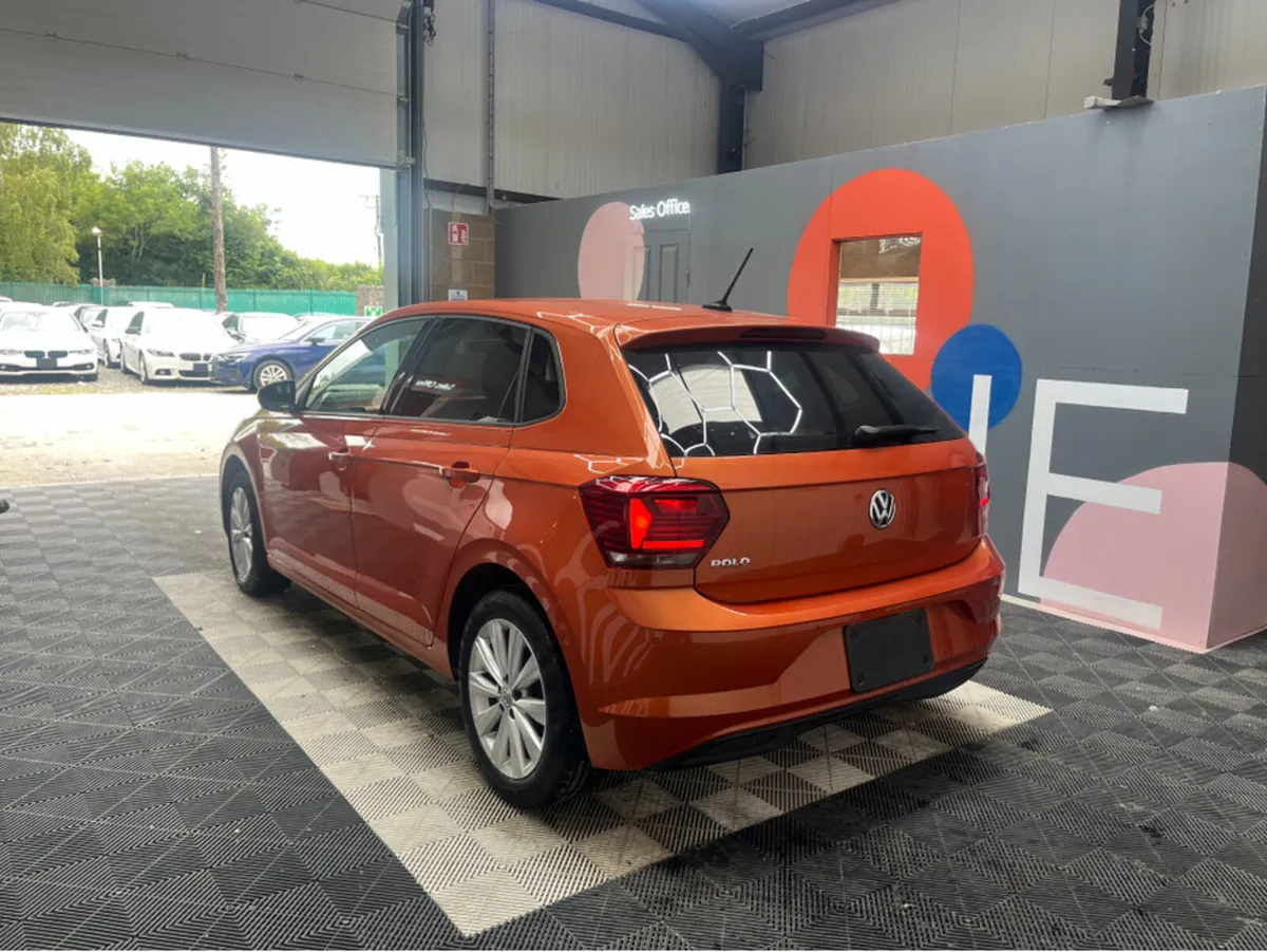 Volkswagen Polo 1.0 PETROL / 29k KMs / REVERSE CAM - Image 4