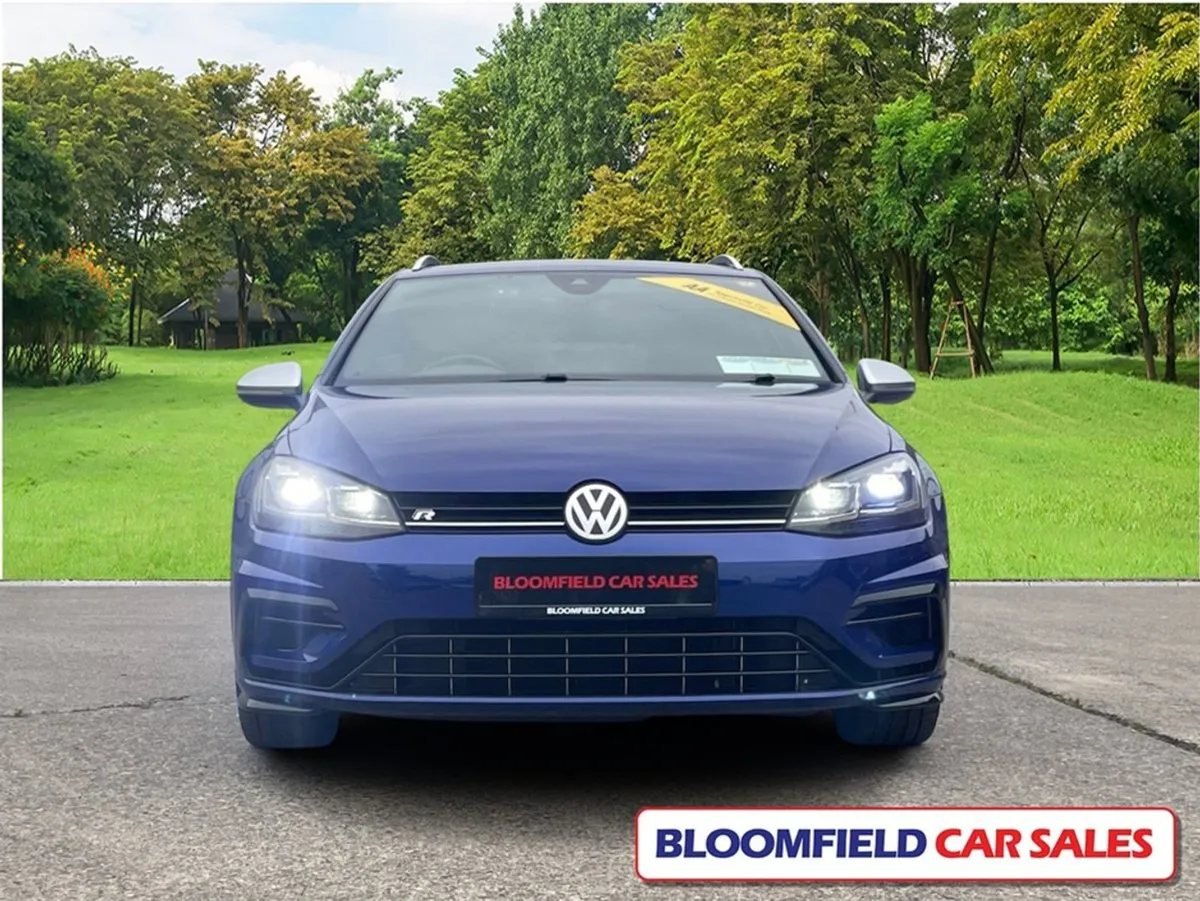 Volkswagen Golf R Estate  Lapiz Blue 2.0 Petrol// - Image 2