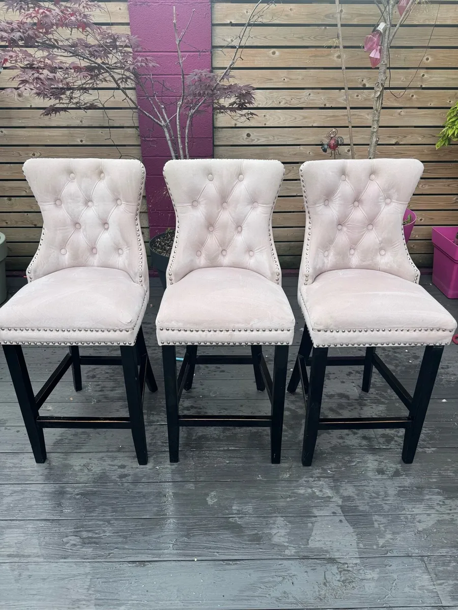 Velvet light pink breakfast bar chairs - Image 1