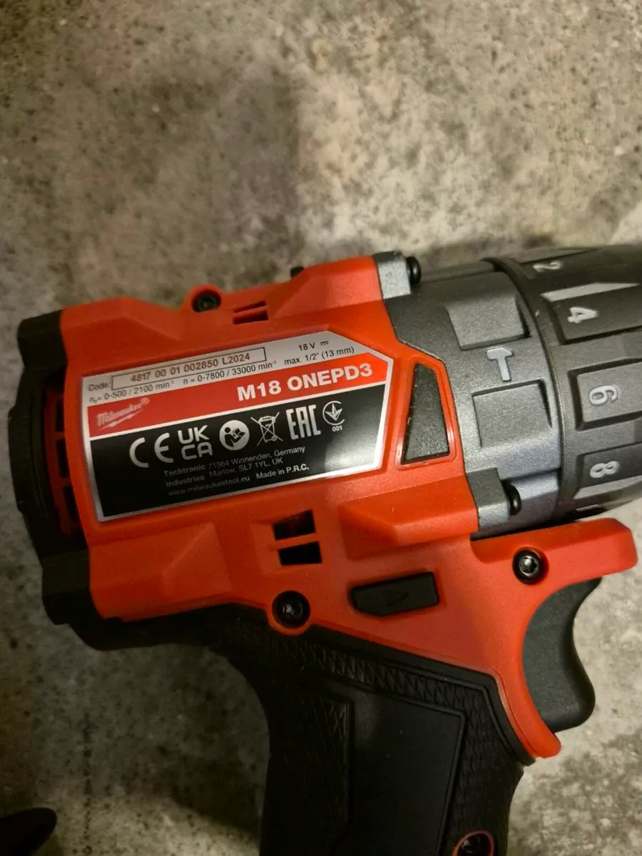 Milwaukee M18ONEPD3 Fuel Gen4 Combi Drill Body - Image 3