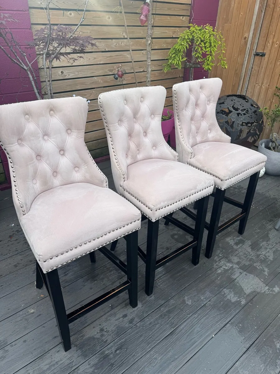 Velvet light pink breakfast bar chairs - Image 2