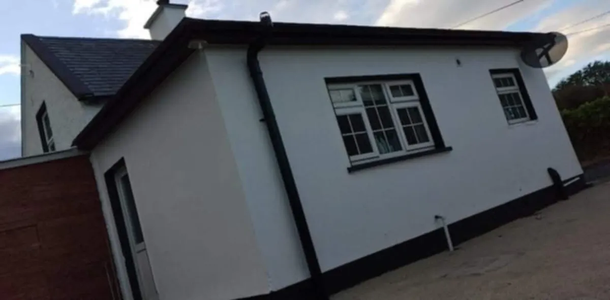 House available  in sunny southeast - Image 3