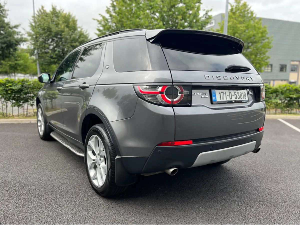 Land Rover Discovery Sport 2.0 TD4 HSE 7SEATS AUTO - Image 3
