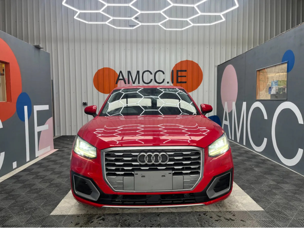 Audi Q2 1.0 TFSI SPORT / 72k KMs / HEATED SEATS , - Image 2