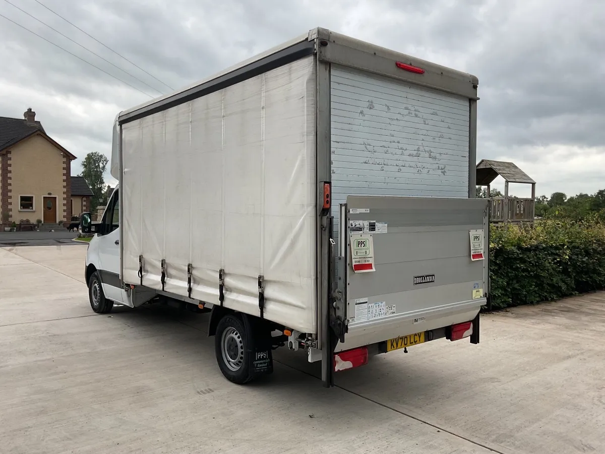 2021 Sprinter 314 Curtainsider - Image 2