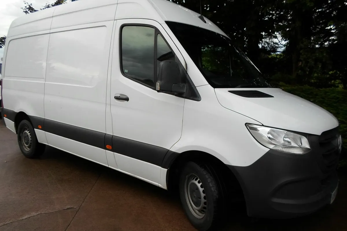Mercedes- Sprinter 2020 - Image 1