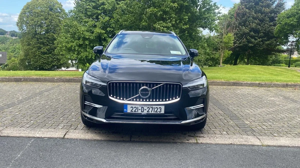 Volvo XC60 B4 MHEV DSL 197hp 2022 - Image 1