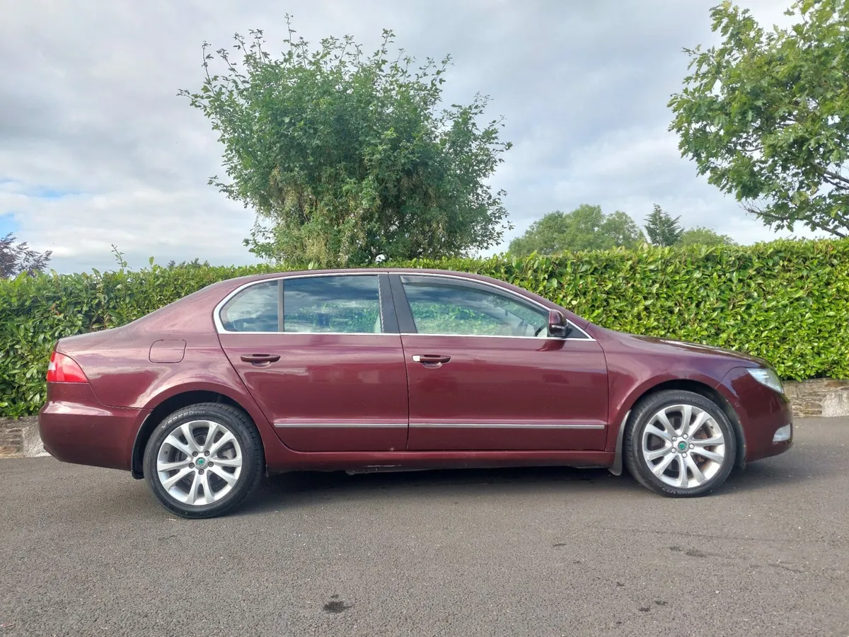 2012 SKODA SUPERB 2.0TDI DSG ELEGANCE - Image 3