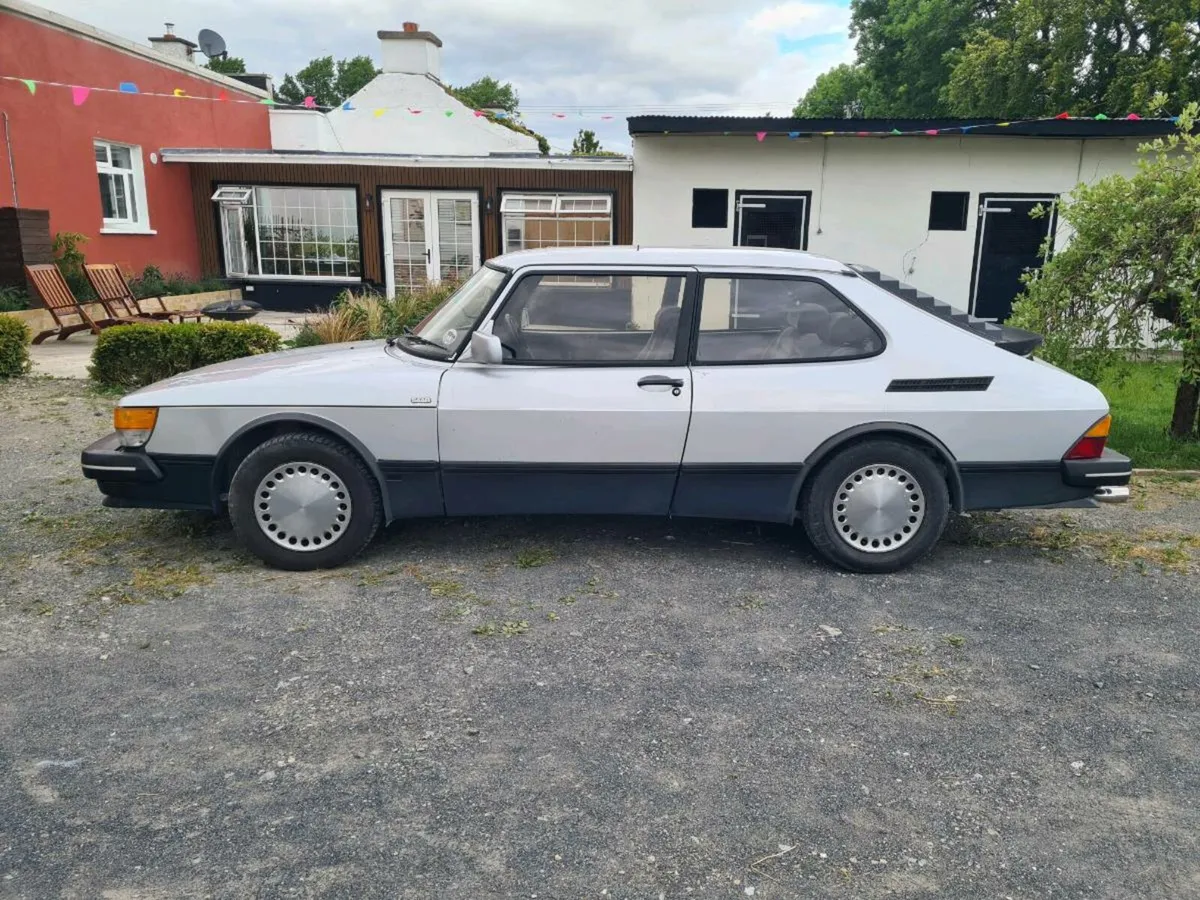 1986 Saab 900i 8V NA - Image 1