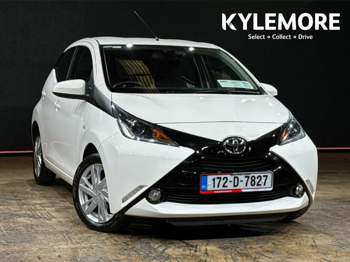 Toyota Aygo 1.0 MANUAL "X-play+" - REVERSE CAMERA - Image 1