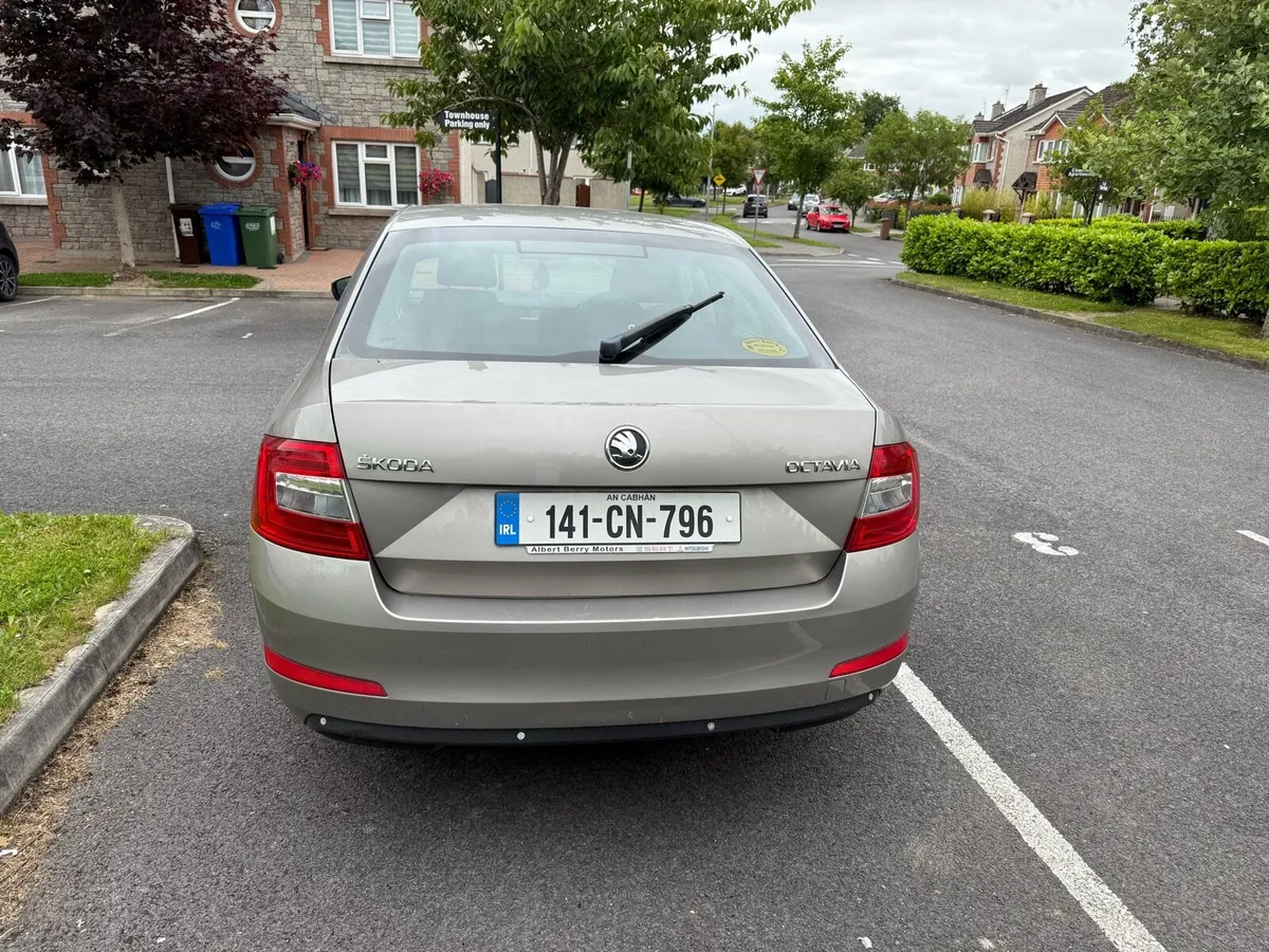 Skoda Octavia 1.6 diesel dsg - Image 2
