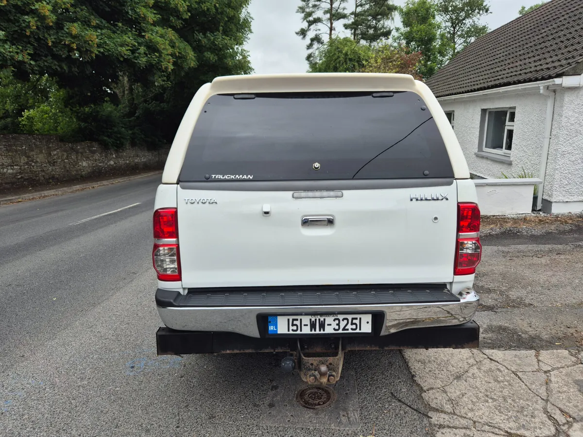 Toyota Hilux 2015 - Image 3