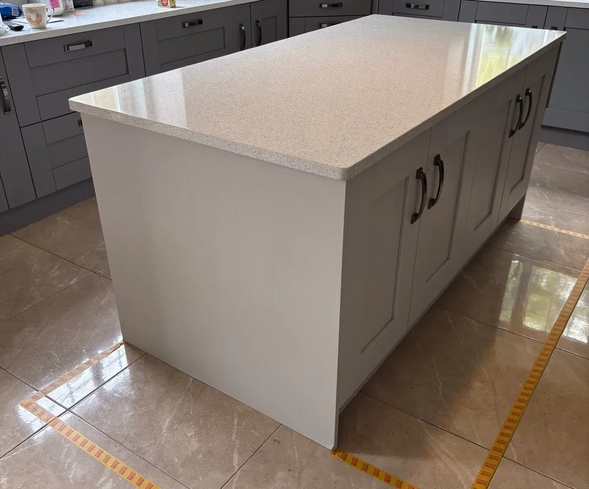 Quartz island worktop only (units not included) - Image 3
