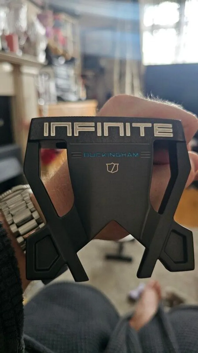 Wilson Infinate Buckingham Putter - Image 1