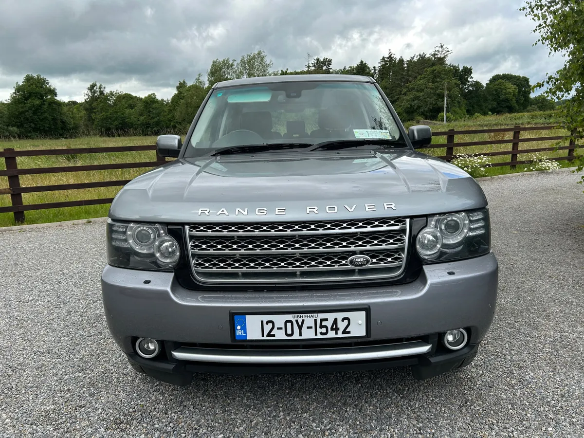 2012 Range Rover Vogue 4.4 HSE Westminster - Image 2