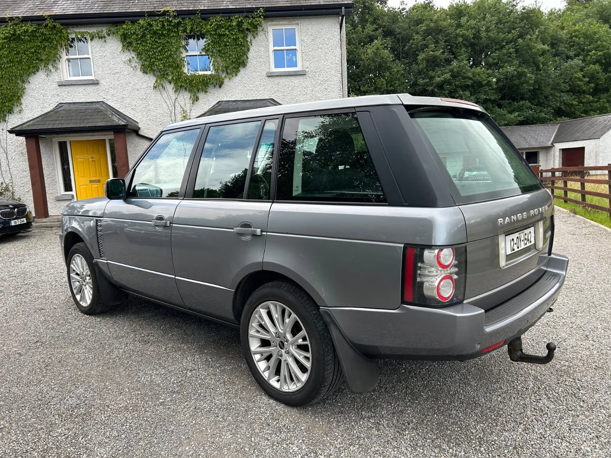 2012 Range Rover Vogue 4.4 HSE Westminster - Image 4