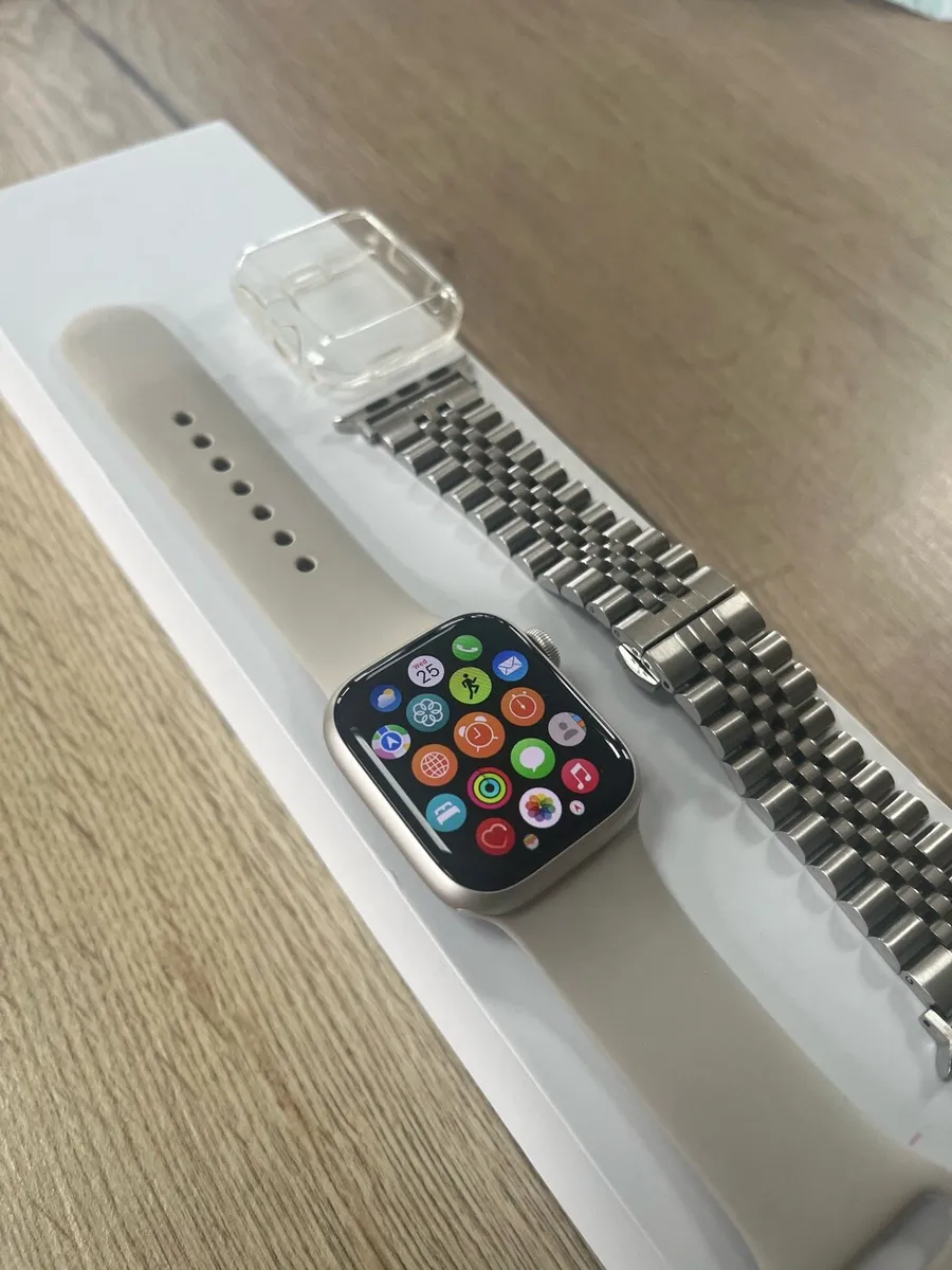 Apple Watch Series 7 - Image 3