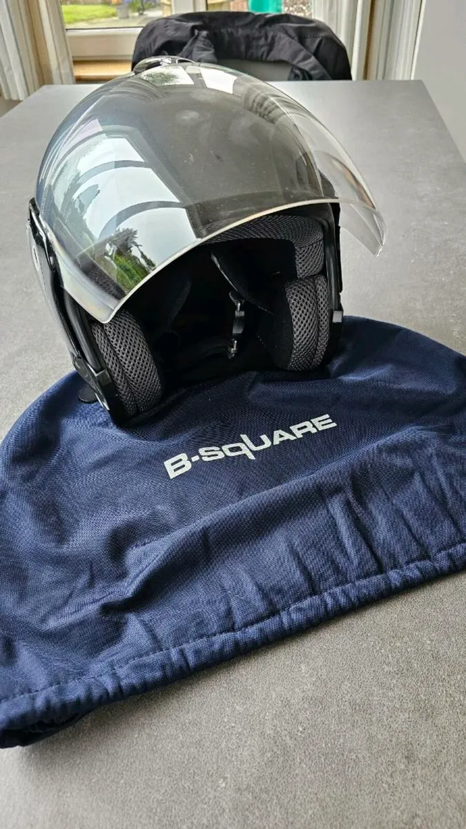 Motorcycle gear for sale - Image 1