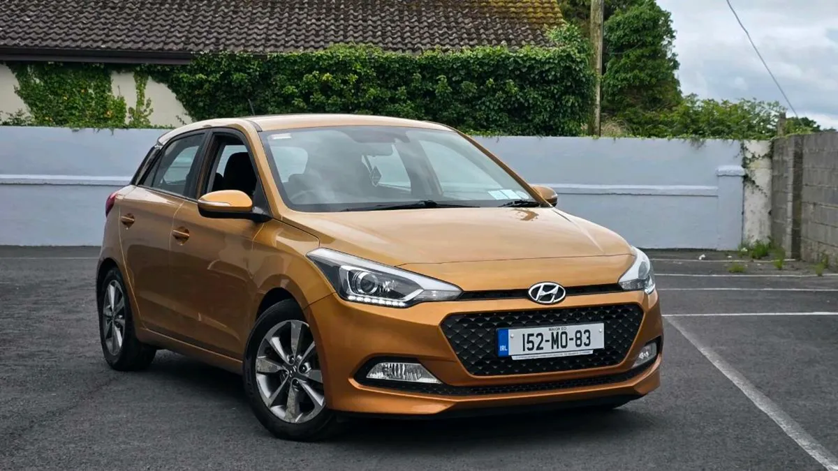 2015 Hyundai I20  Deluxe New NCT 06/27 - Image 2