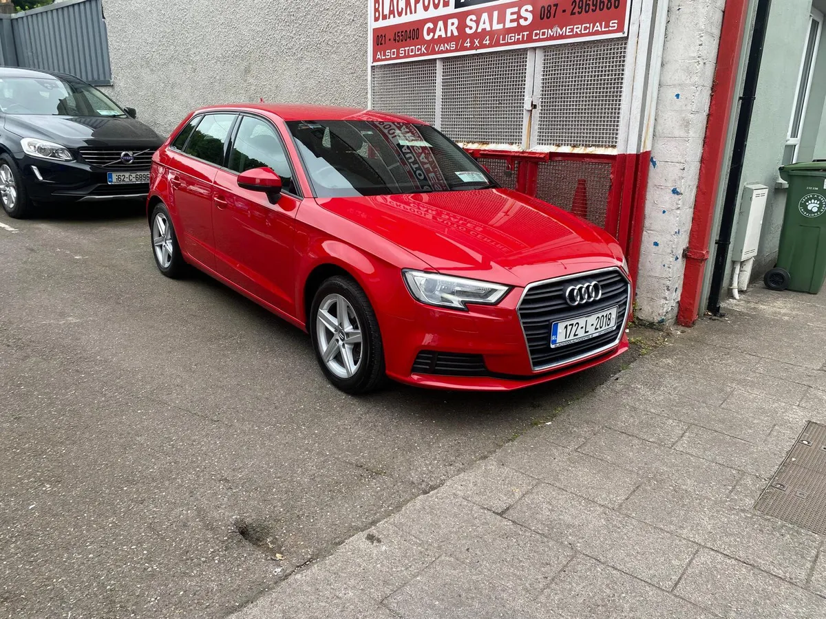 Audi A3 2017 - Image 2
