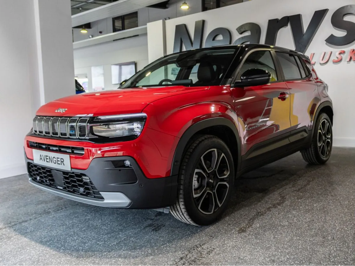 Jeep Avenger Summit 54kwh - Image 3