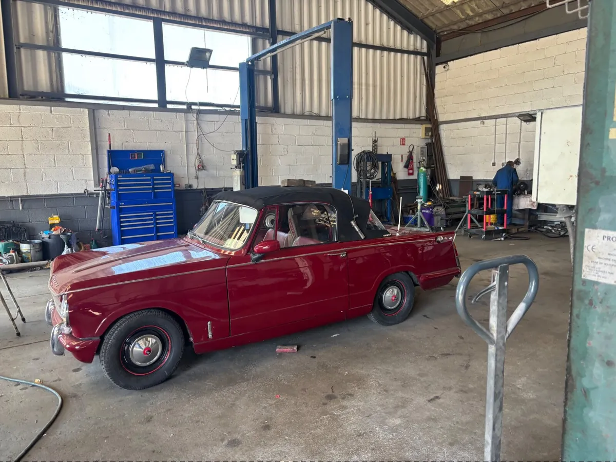 Triumph Herald 1968 - Image 1
