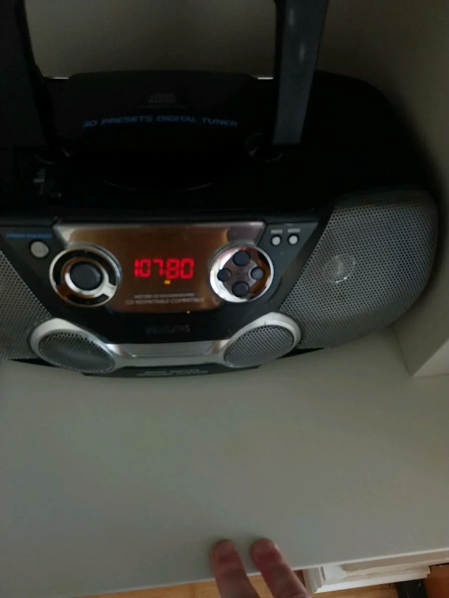 phillips cd/radio boombox - Image 3