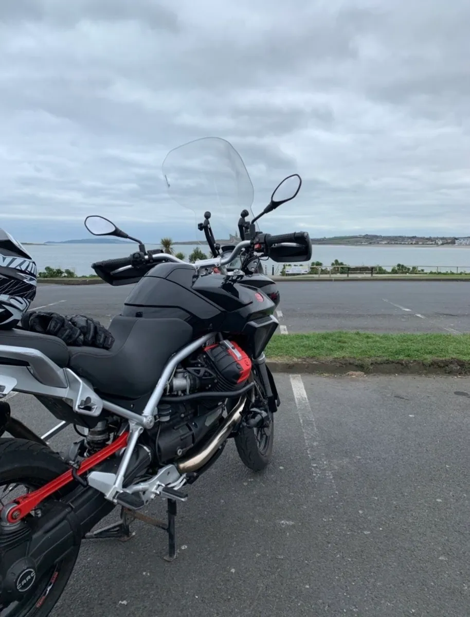 2008 Moto Guzzi Stelvio - Image 2