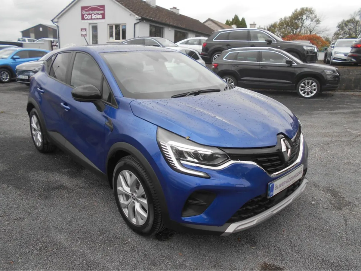 Renault Captur 1.0 Iconic Edition TCE - Image 1
