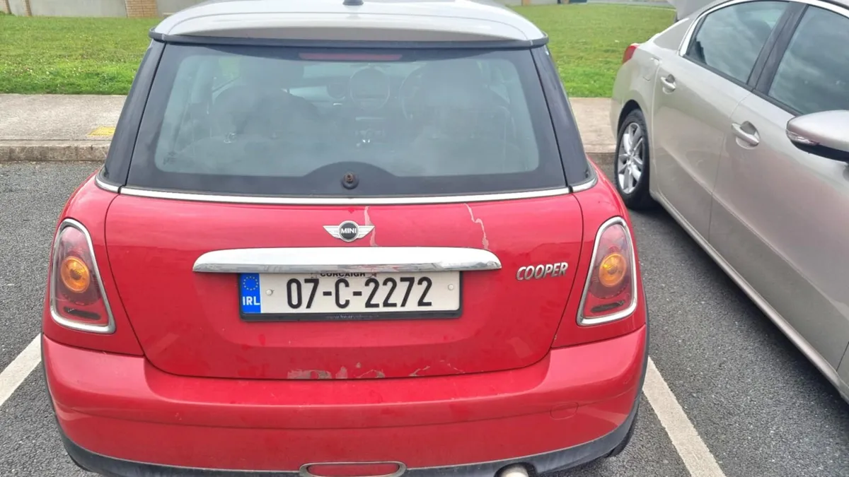 Mini Cooper - Image 2