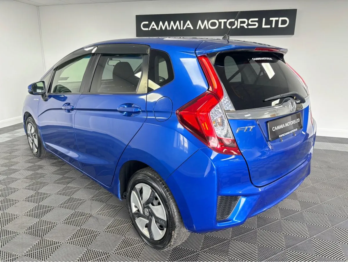 Honda Fit Honda FIT Hybrid finance Available Trad - Image 3