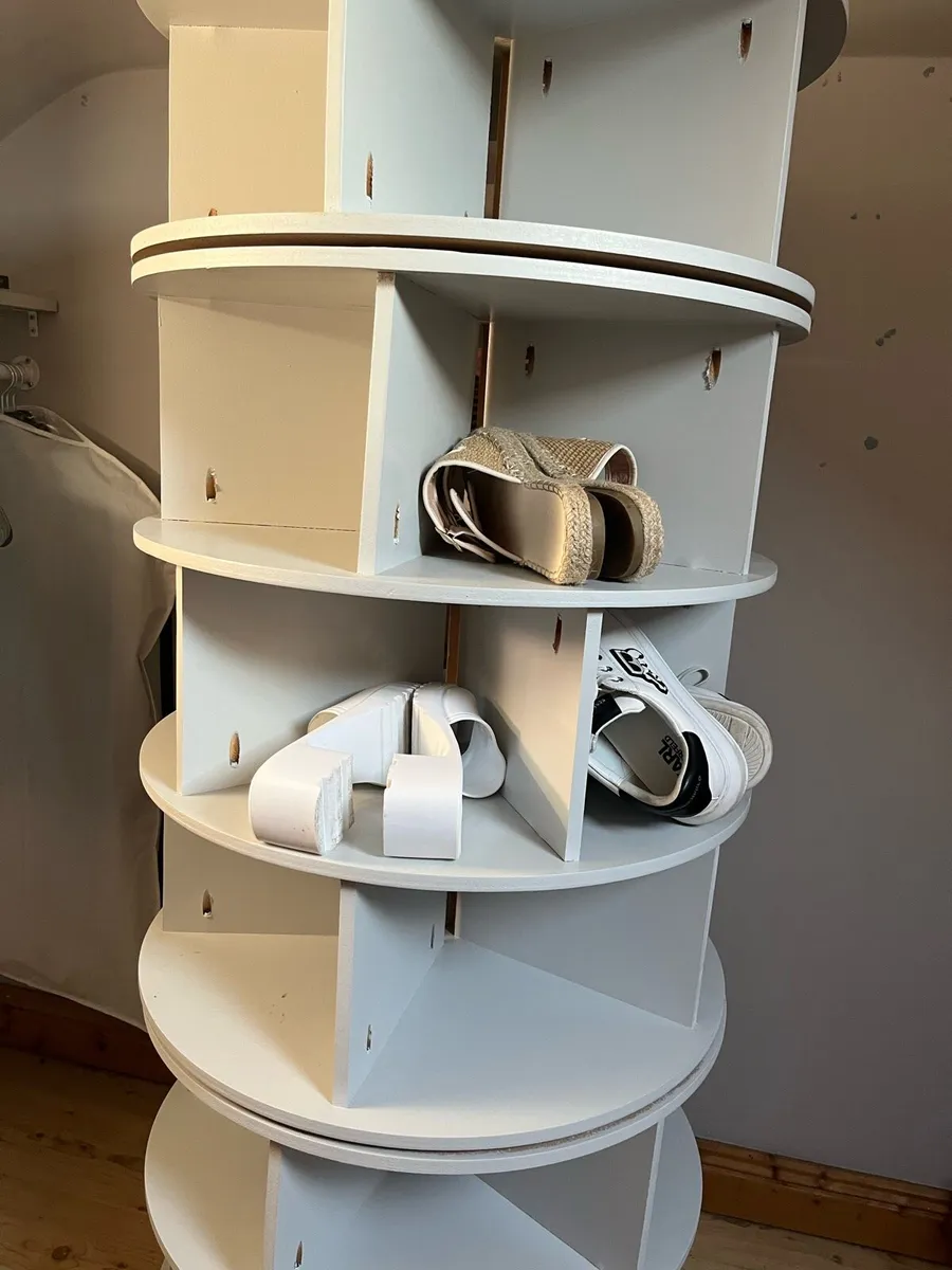Rotating wooden shoe organizer - Image 3